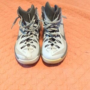 Nike hyperdunk basketball sneakers